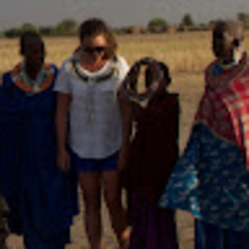 Meet your Posher, Kelti